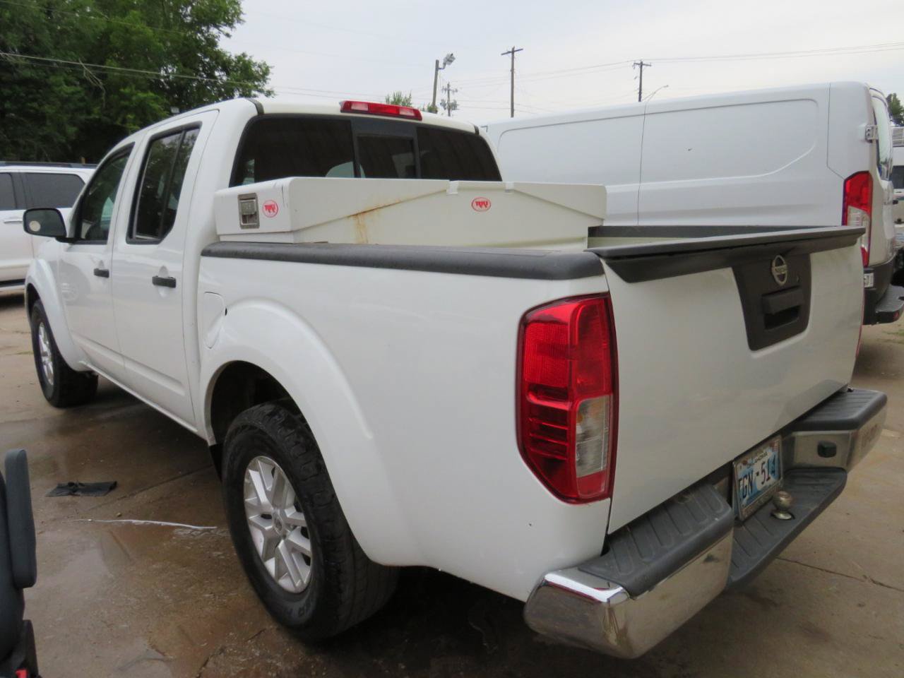 Used 2018 Nissan Frontier SV RWD image 5