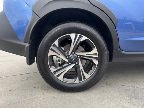 Certified 2025 Subaru Crosstrek 2.5i Premium image 27