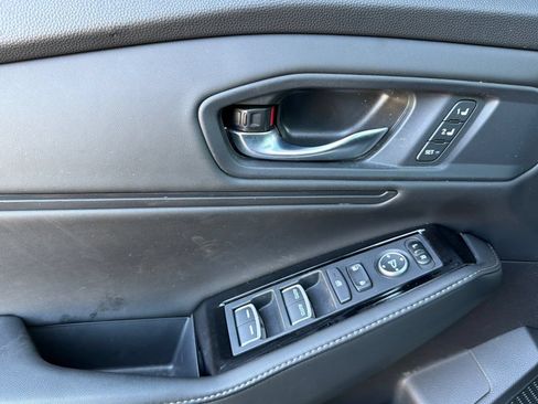 Used 2024 Honda Accord Touring image 11