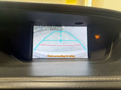 Used 2013 Lexus ES 350 w/ Luxury Pkg image 20