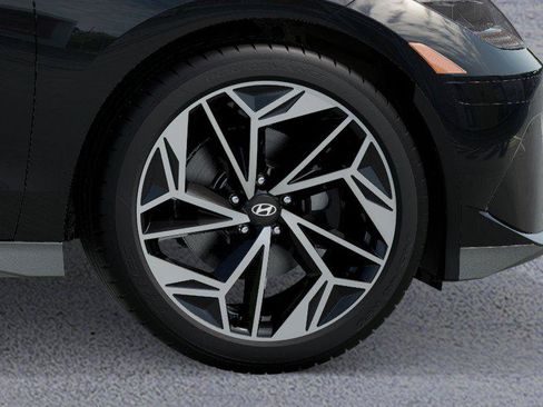 New 2025 Hyundai Ioniq 6 SEL image 8