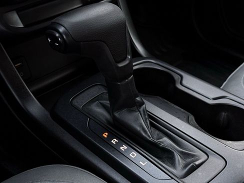 Used 2017 Chevrolet Colorado W/T w/ WT Convenience Package image 33