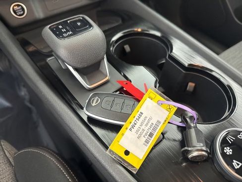 Certified 2023 Nissan Rogue SV image 31