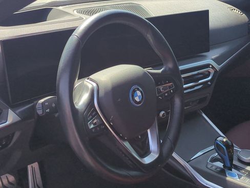 Certified 2023 BMW i4 eDrive35 w/ Premium Package RWD image 18