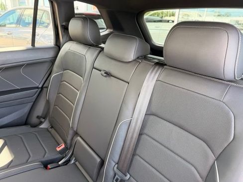 Used 2023 Volkswagen Tiguan SEL R-Line AWD/4WD image 16