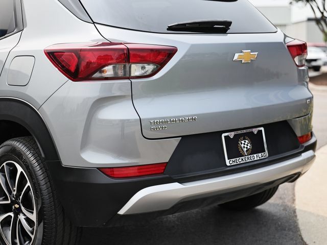 Used 2025 Chevrolet TrailBlazer LT AWD/4WD image 8