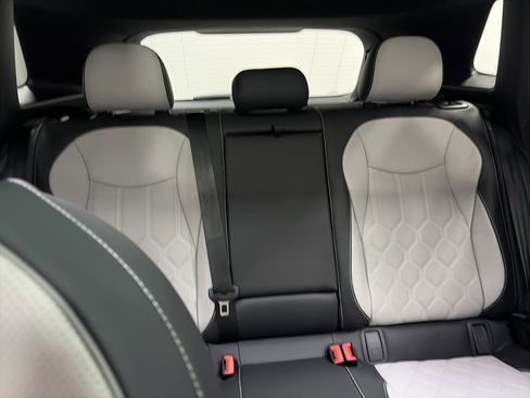 New 2026 Volkswagen Tiguan SEL R-Line image 37