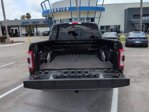 Used 2023 Ford F150 Lariat w/ Trailer Tow Package RWD image 11