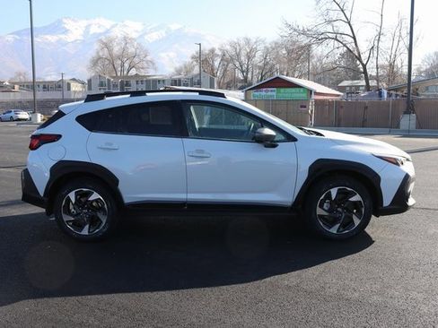 Used 2025 Subaru Crosstrek 2.5i Limited w/ Crosstrek Mirror Package image 2