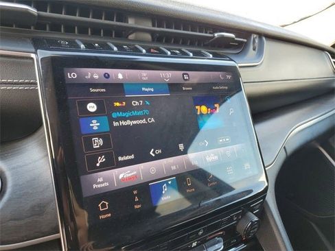 Used 2021 Jeep Grand Cherokee L Limited image 69