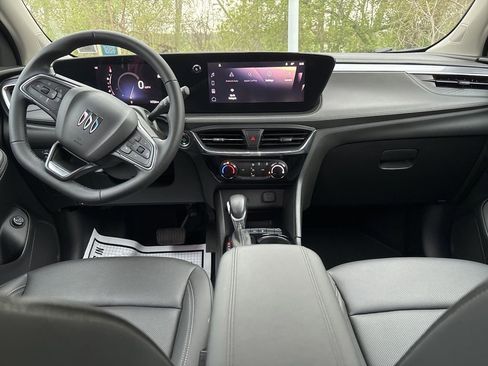 Used 2024 Buick Encore GX Sport Touring w/ Advanced Technology Package AWD/4WD image 18