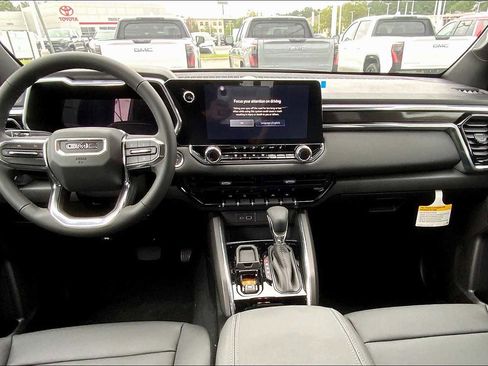 New 2026 GMC Canyon Elevation w/ Convenience Package image 5