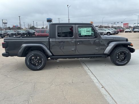 New 2026 Jeep Gladiator Sport image 7
