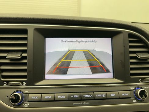 Used 2018 Hyundai Elantra Value Edition image 24