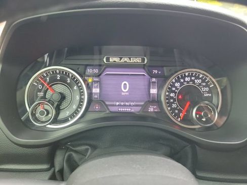 Used 2019 RAM 1500 Big Horn RWD image 21