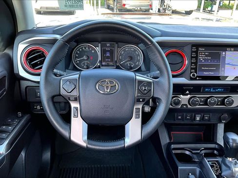 Certified 2023 Toyota Tacoma SR5 image 5