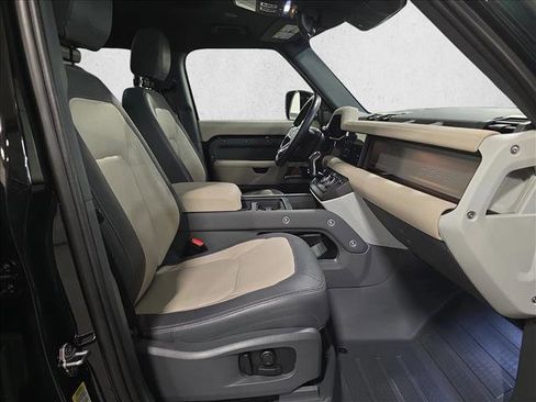 Certified 2023 Land Rover Defender 110 X-Dynamic SE image 10