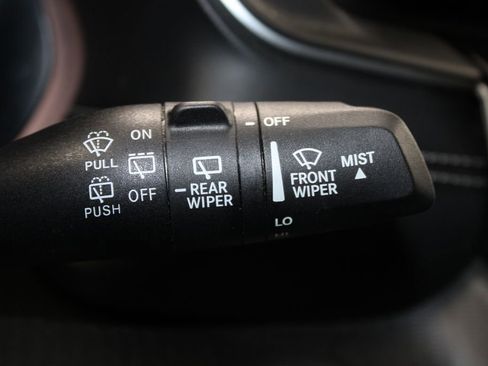Used 2024 Jeep Grand Cherokee Altitude AWD/4WD image 24