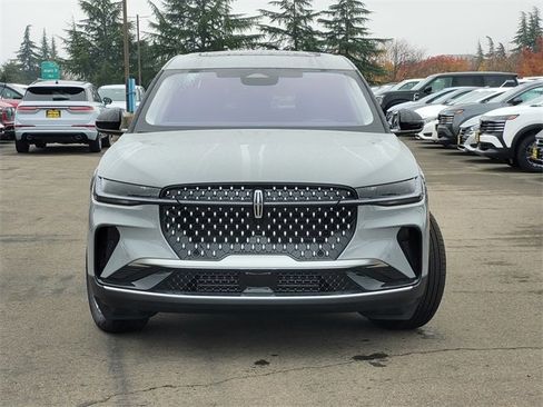 New 2026 Lincoln Nautilus Premier w/ Equipment Group 102A image 3