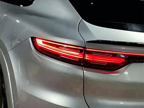 Certified 2022 Porsche Cayenne GTS image 31