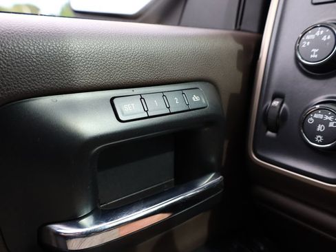 Used 2014 GMC Sierra 1500 Denali w/ Driver Alert Package AWD/4WD image 15