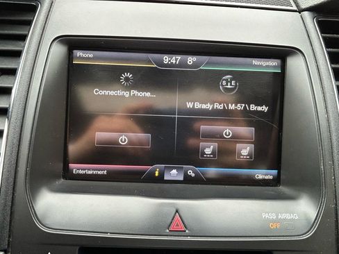 Used 2014 Ford Taurus SEL w/ Equipment Group 201A FWD image 23