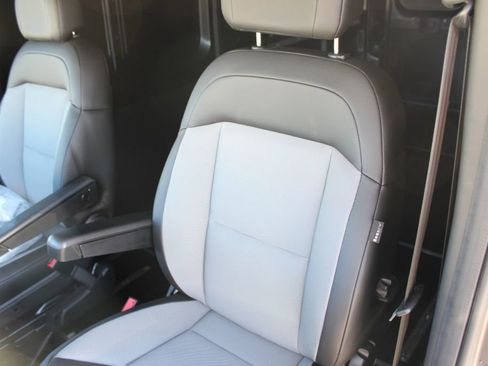 New 2026 RAM ProMaster 2500 w/ Cold Weather Group image 16