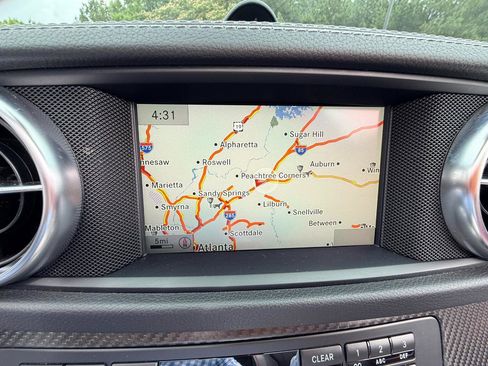 Used 2016 Mercedes-Benz SL 550 image 21