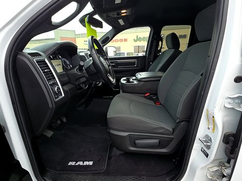 Used 2023 RAM 1500 Classic Warlock w/ Trailer & Traction Group AWD/4WD image 11