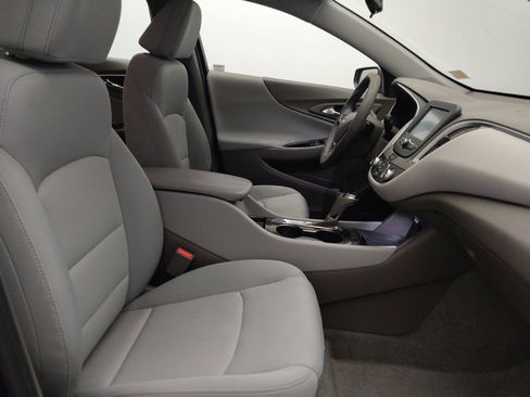 Used 2018 Chevrolet Malibu LS w/ LPO, Convenience Package 1 FWD image 21