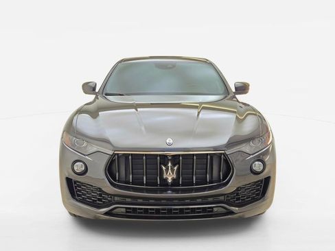 Certified 2024 Maserati Levante GT Ultima AWD/4WD image 2