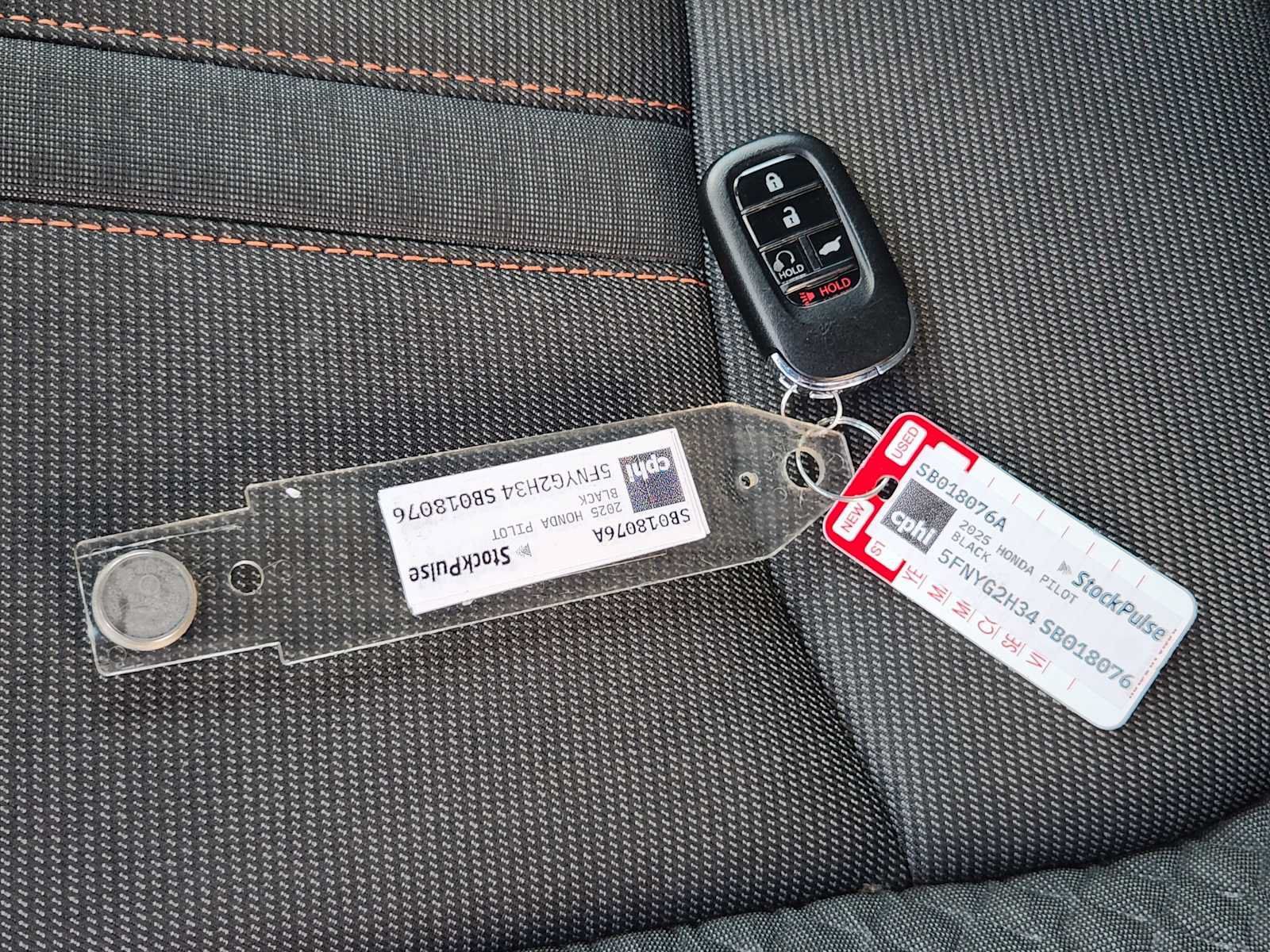 Used 2025 Honda Pilot Sport image 34