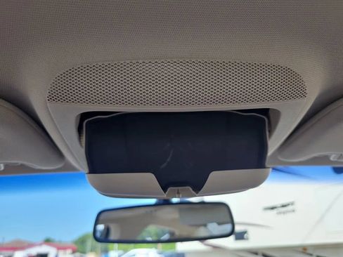 Used 2017 Lincoln MKZ Reserve FWD image 36
