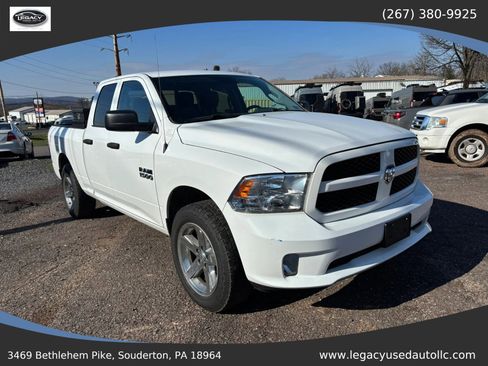 Used 2018 RAM 1500 Express w/ Express Value Package image 4