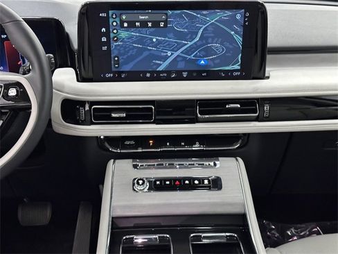 New 2025 Lincoln Aviator Reserve w/ Illumination Package image 22