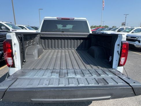 Certified 2022 GMC Sierra 1500 Elevation w/ X31 Off-Road Package AWD/4WD image 5