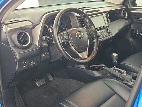 Used 2016 Toyota RAV4 Limited AWD/4WD image 16