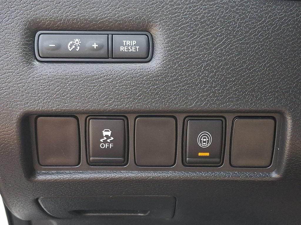 Certified 2023 Nissan Murano SV w/ SV Midnight Edition Package AWD/4WD image 26
