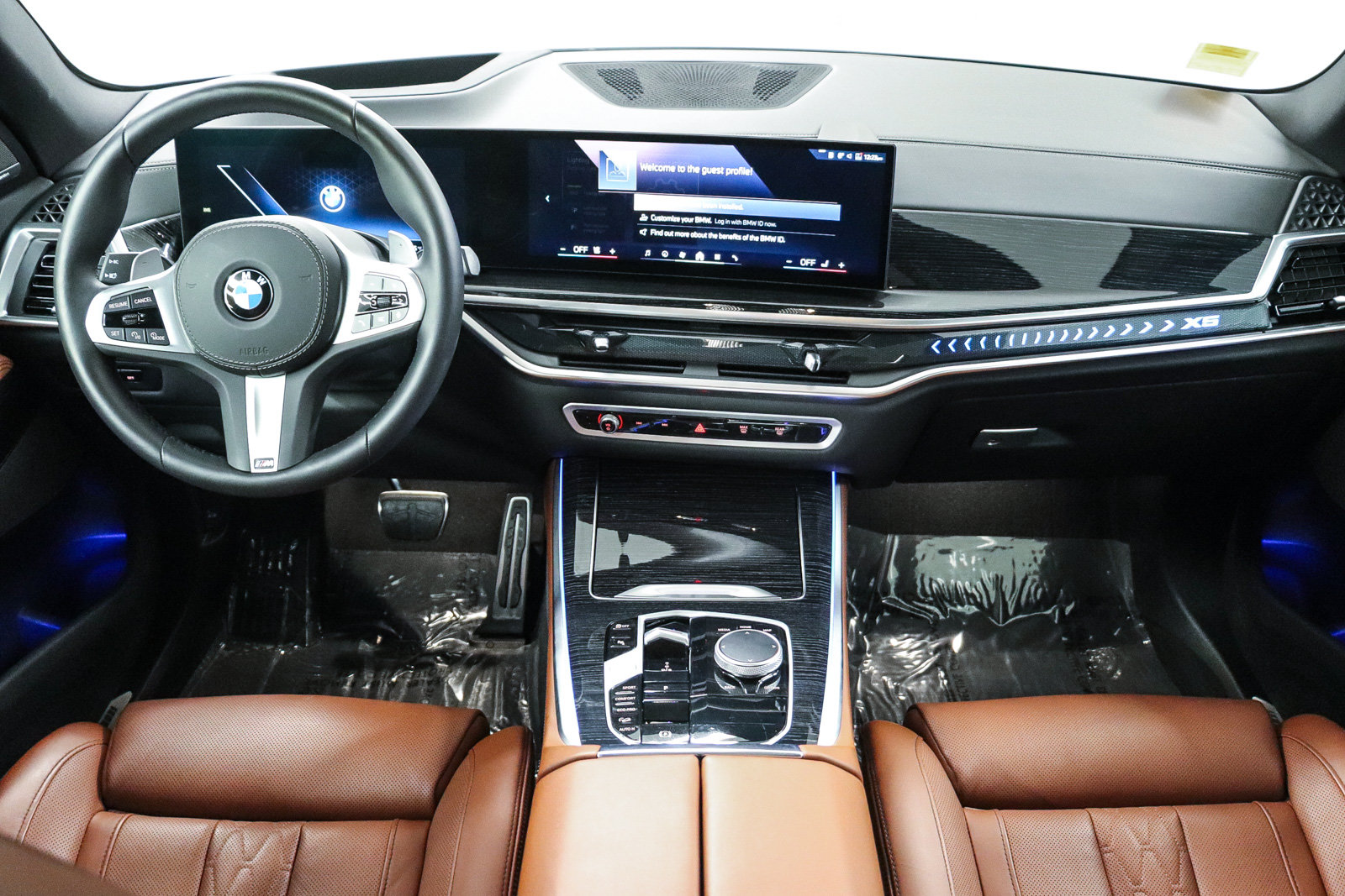 Used 2026 BMW X5 xDrive40i w/ M Sport Package AWD/4WD image 12