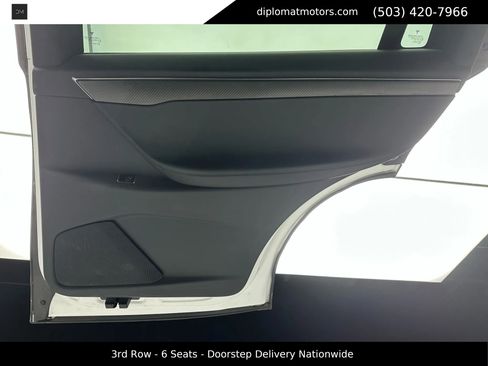 Used 2018 Tesla Model X 75D image 30