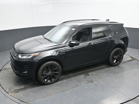 Used 2025 Land Rover Discovery Sport Dynamic SE AWD/4WD image 37