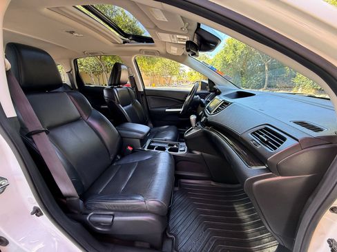 Used 2016 Honda CR-V Touring image 14
