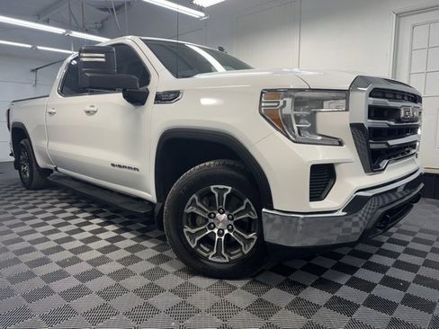 Used 2020 GMC Sierra 1500 SLE w/ Preferred Package image 1