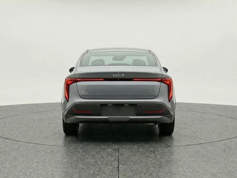 Used 2025 Kia K4 LXS image 7