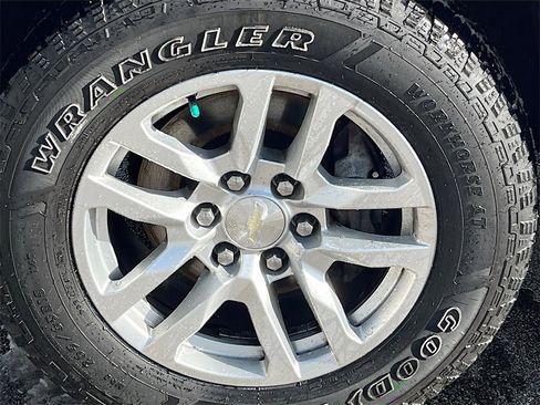 Used 2019 Chevrolet Silverado 1500 LTZ w/ LTZ Plus Package image 32