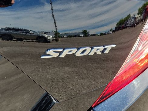 Used 2020 Honda Civic Sport image 31