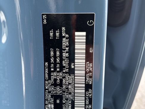 Used 2025 Toyota 4Runner SR5 image 32