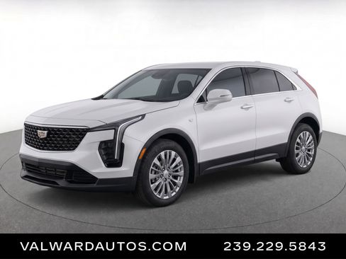 Certified 2024 Cadillac XT4 Luxury w/ Cold Weather Package FWD image 1