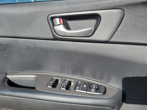 Used 2019 Kia Optima LX image 20