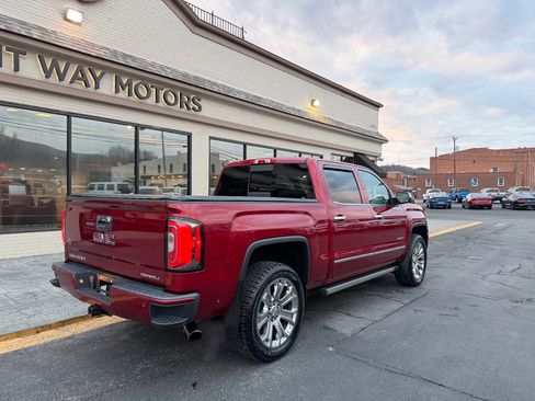 Used 2018 GMC Sierra 1500 Denali w/ Denali Ultimate Package image 3